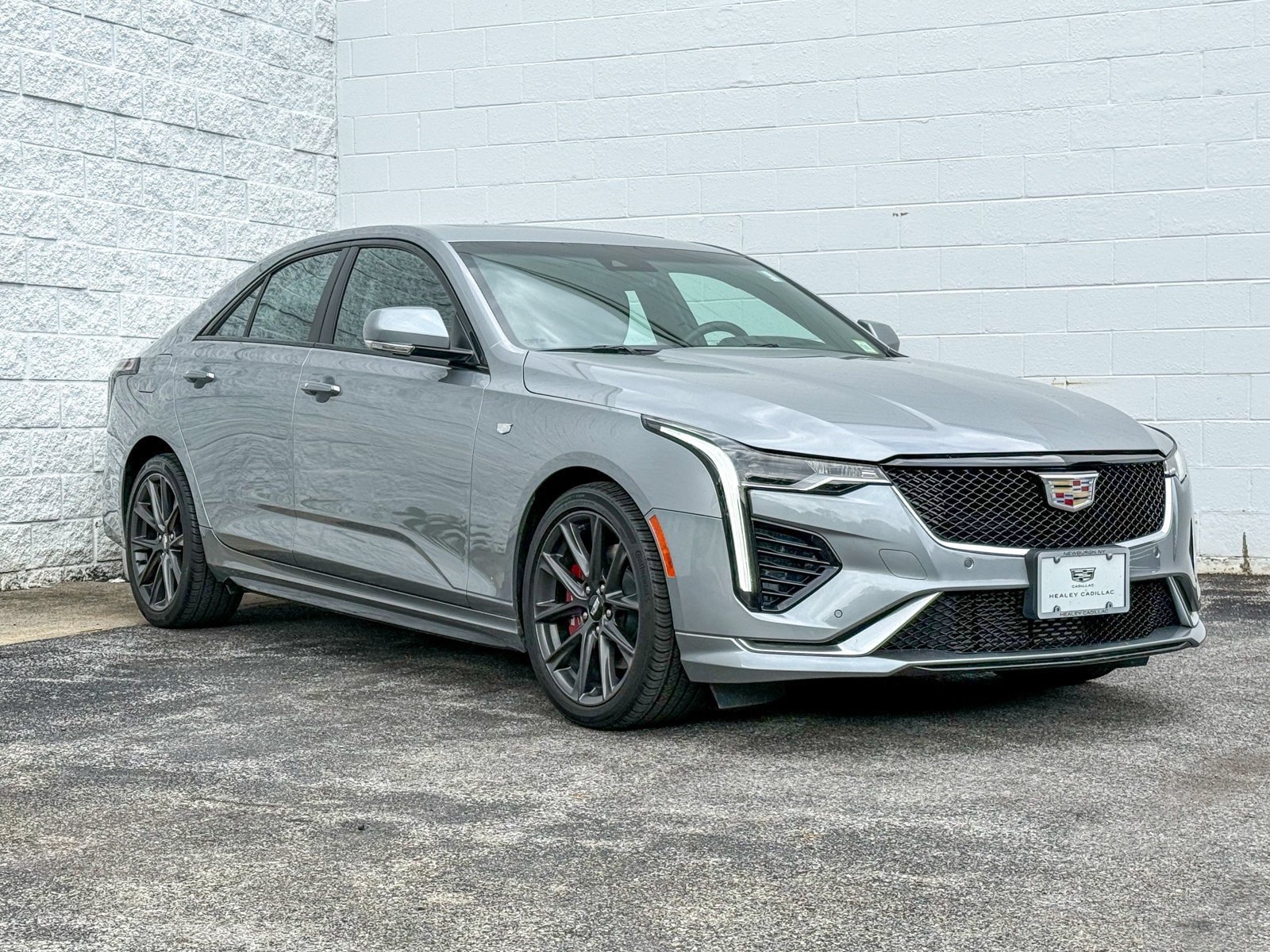 2025 Cadillac CT4