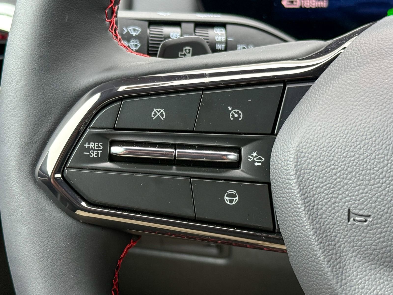2026 Chevrolet Equinox EV RS - Photo 29