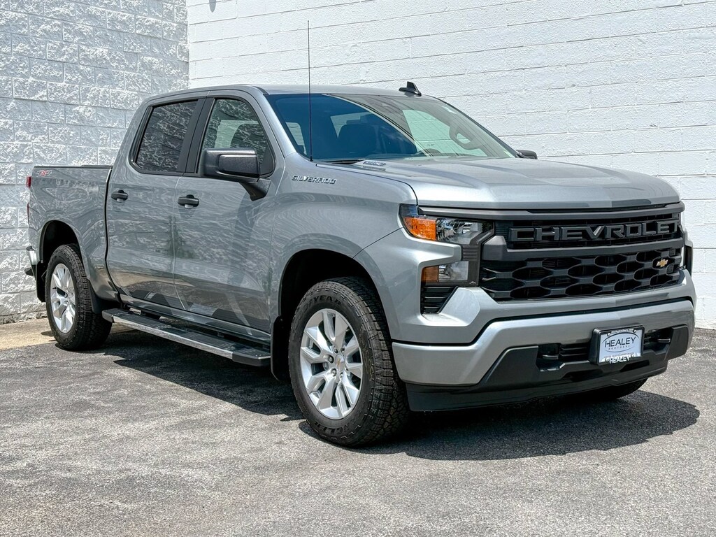 New 2026 Chevrolet Silverado 1500 Custom Truck