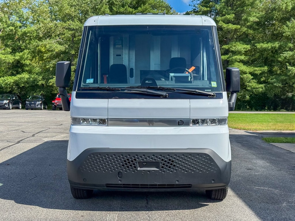 Used 2024 Brightdrop Zevo 600 EJY Van