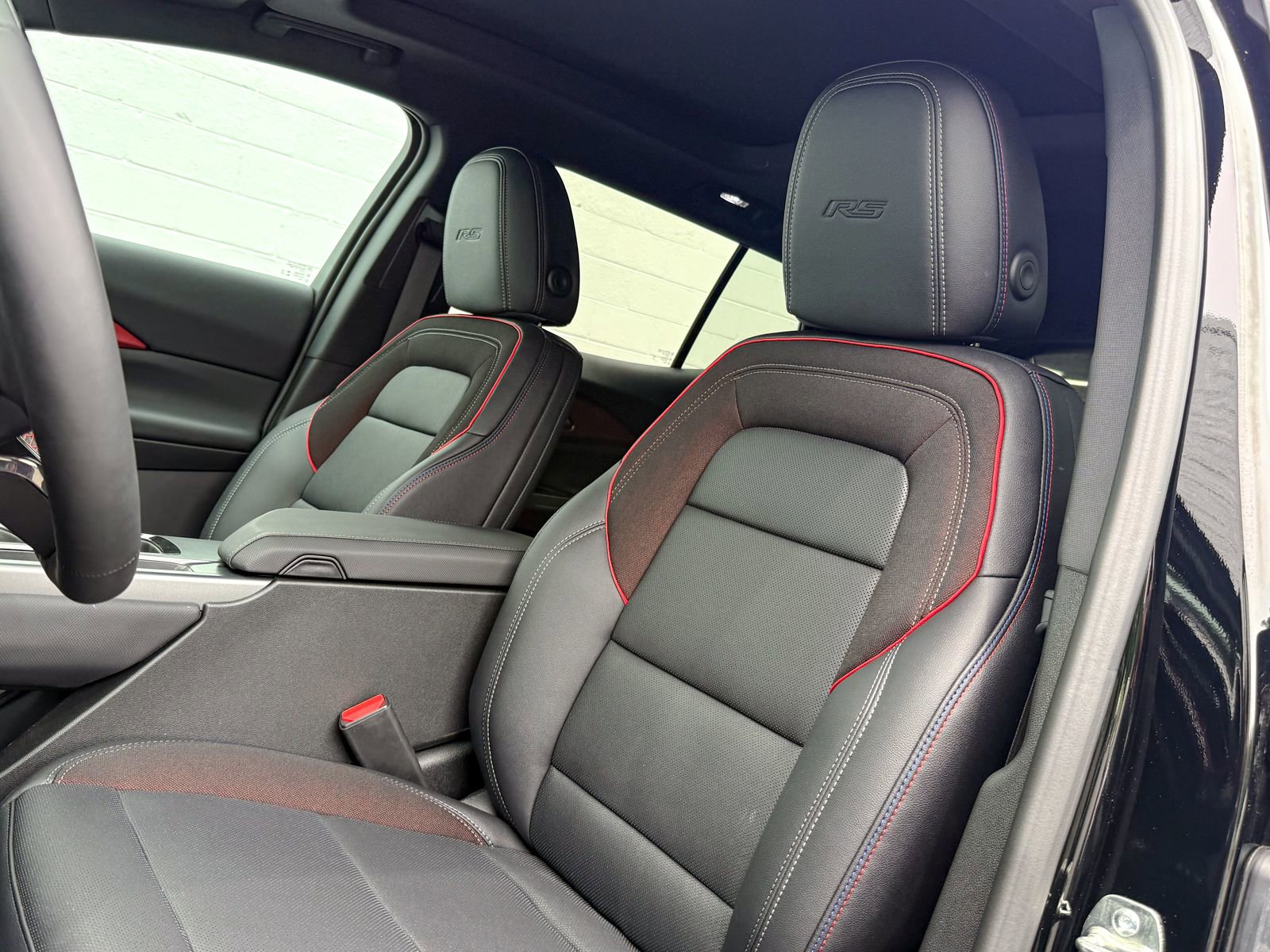 2026 Chevrolet Equinox EV RS - Photo 15