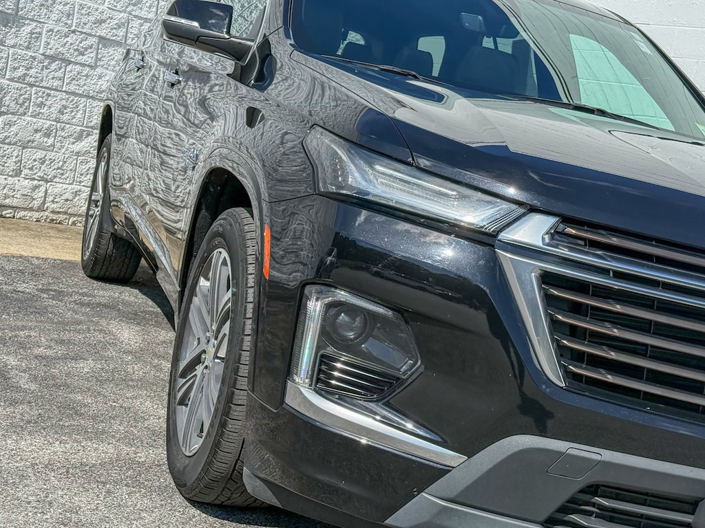 Used 2023 Chevrolet Traverse High Country SUV
