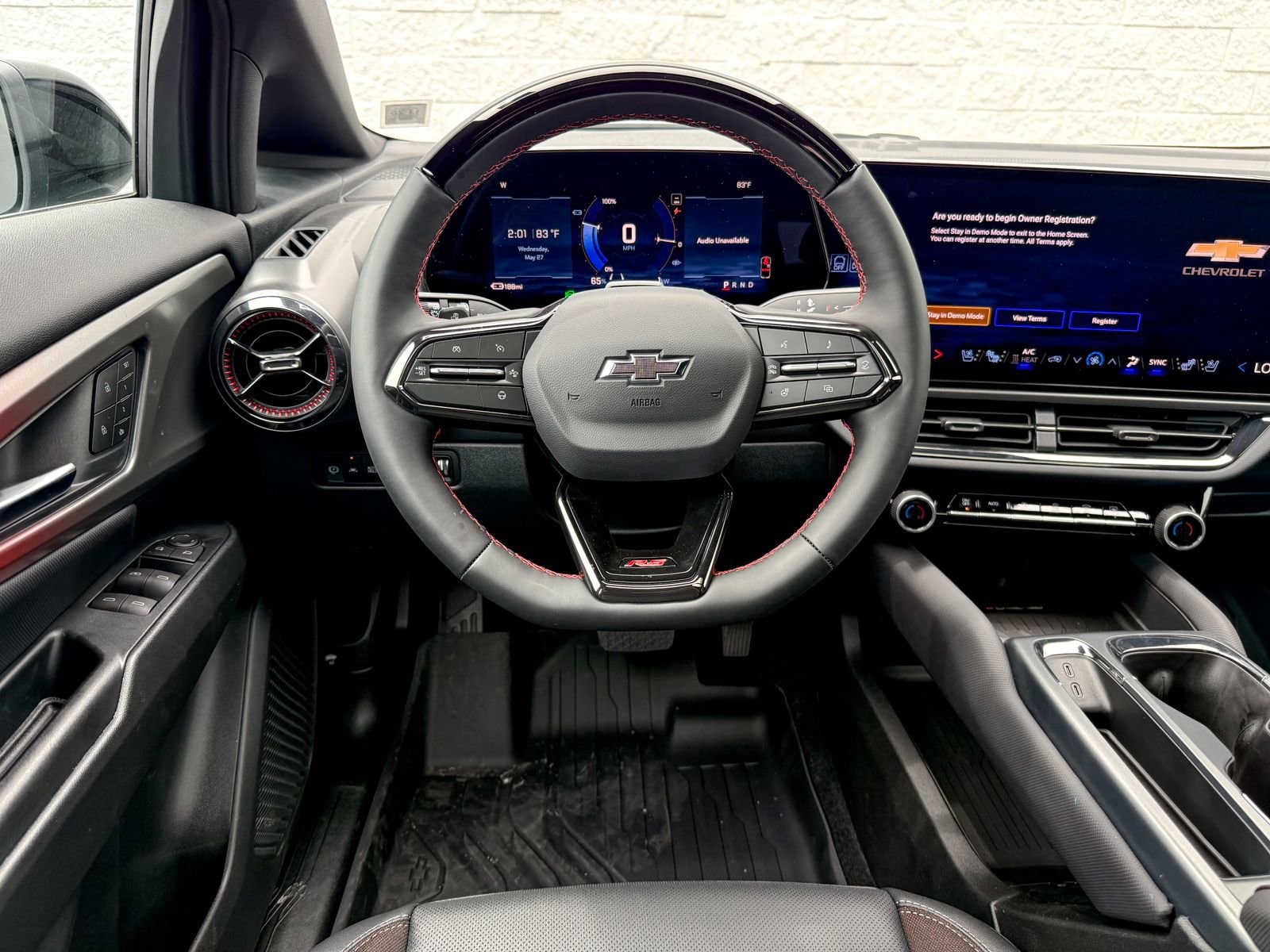 2026 Chevrolet Equinox EV RS - Photo 35