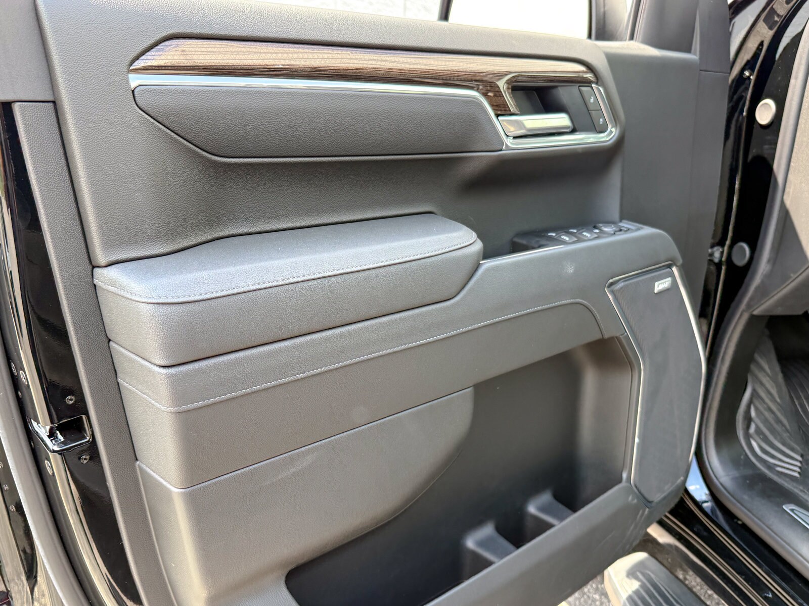 2026 Chevrolet Silverado 1500 LT Trail Boss - Photo 16