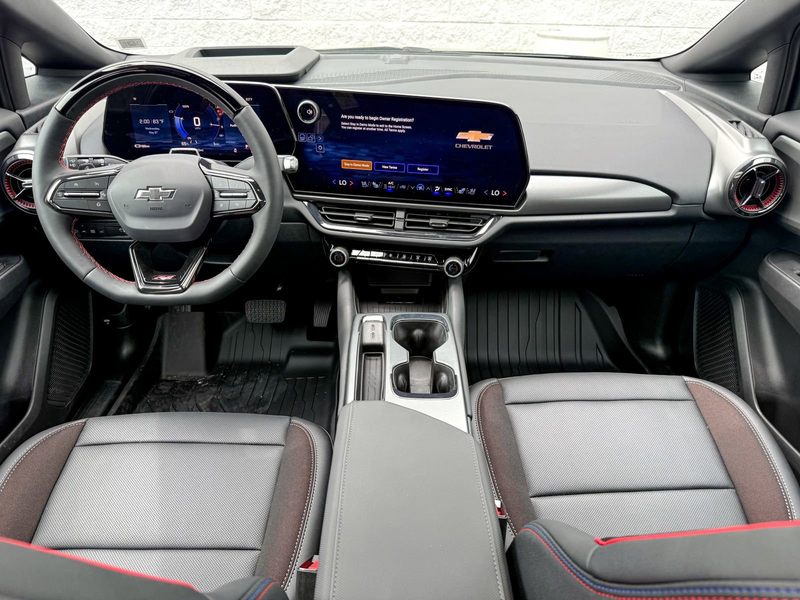 2026 Chevrolet Equinox EV RS - Photo 34