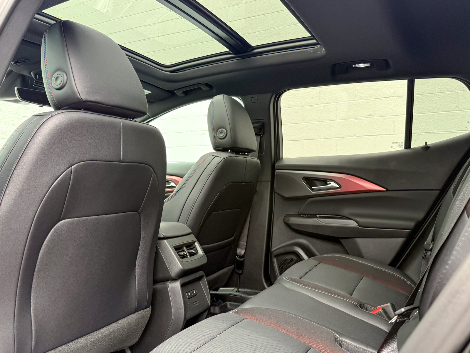 2026 Chevrolet Equinox EV RS - Photo 39