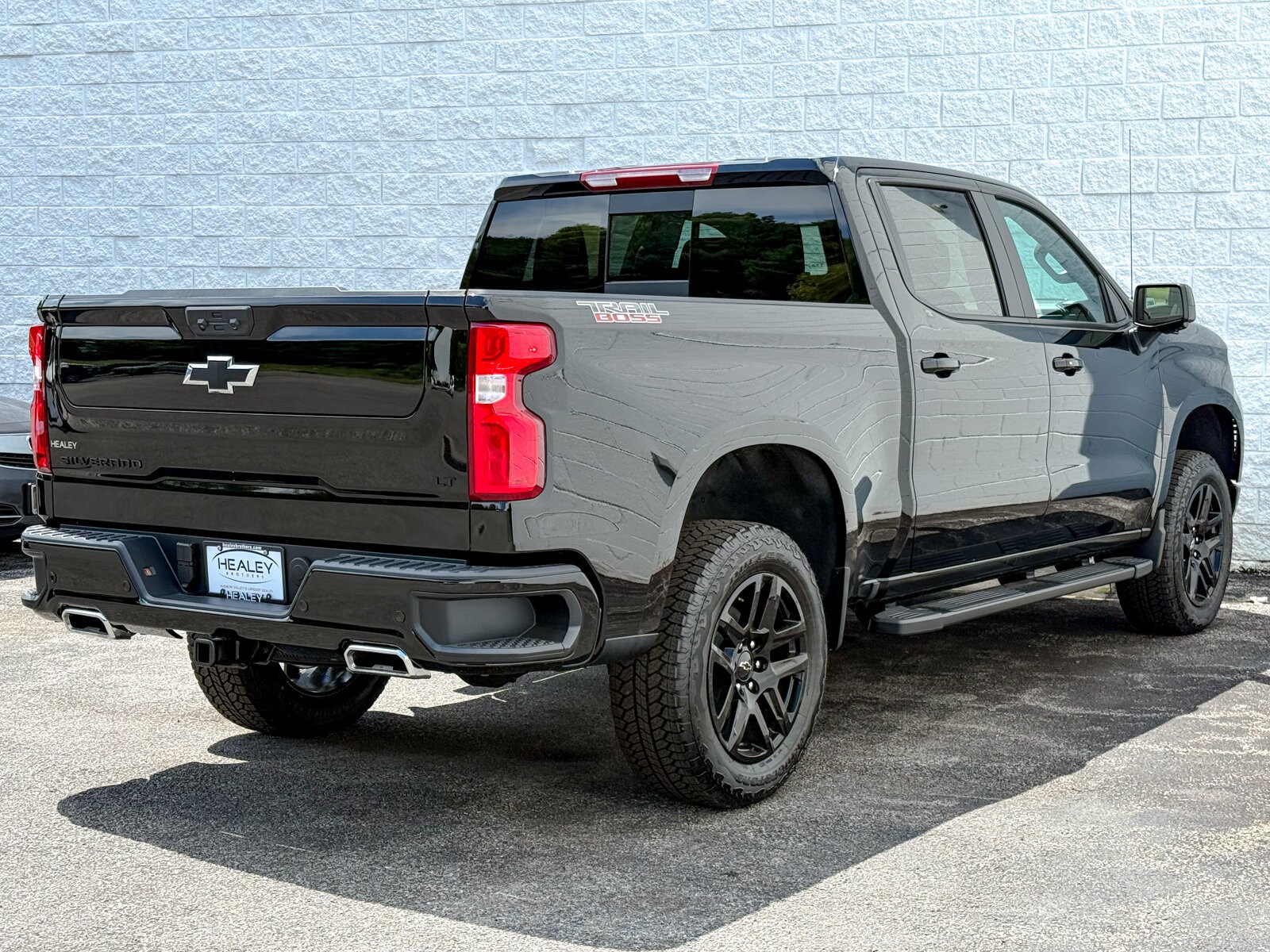 2026 Chevrolet Silverado 1500 LT Trail Boss - Photo 8