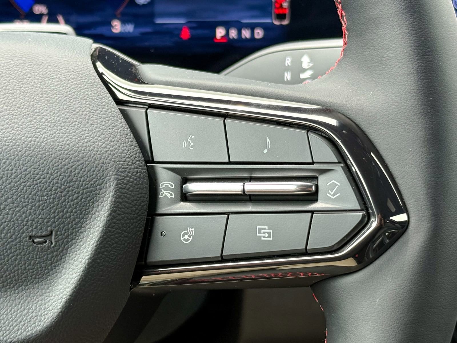 2026 Chevrolet Equinox EV RS - Photo 28