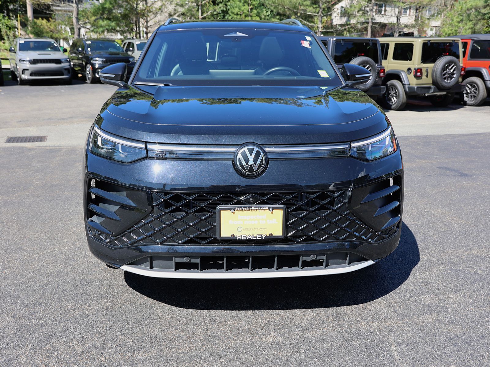 Used 2025 Volkswagen Tiguan 2.0T SEL R-Line SUV