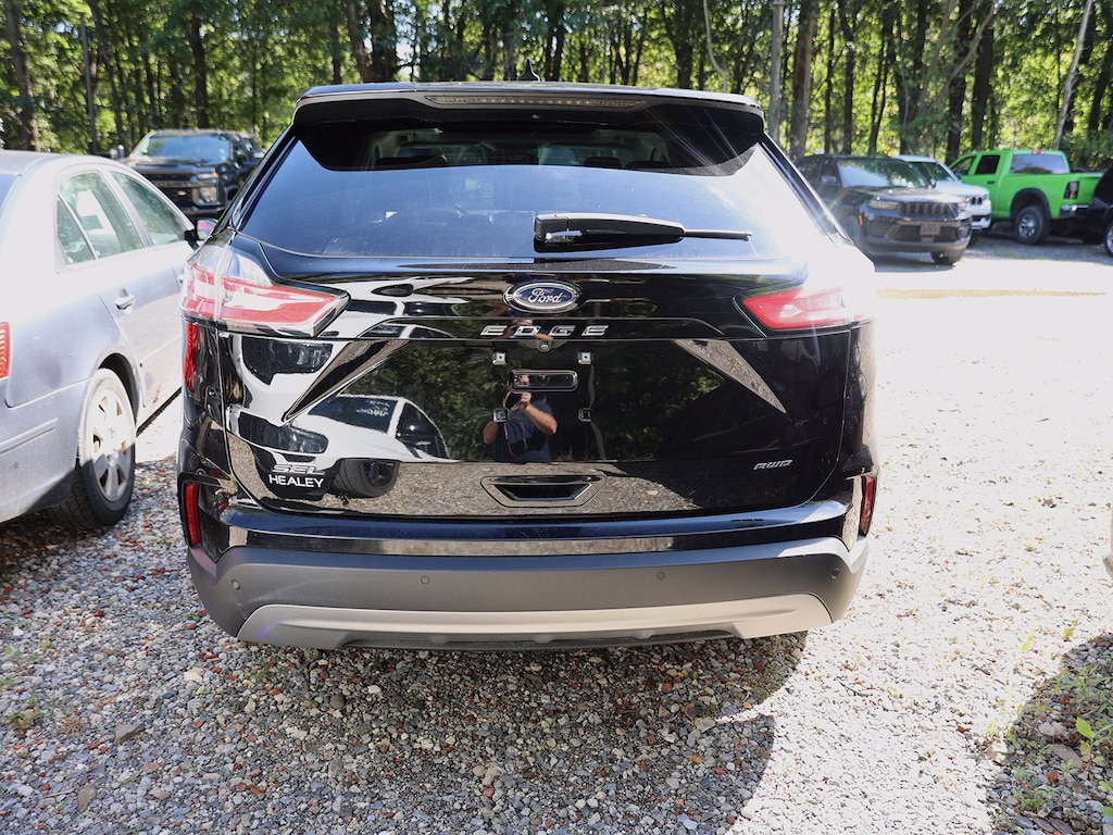 Used 2022 Ford Edge SUV