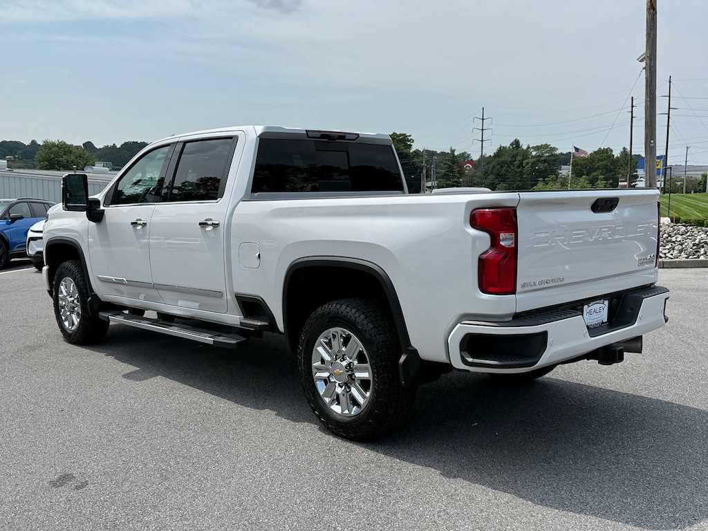 Used 2024 Chevrolet Silverado 2500 HD High Country Truck