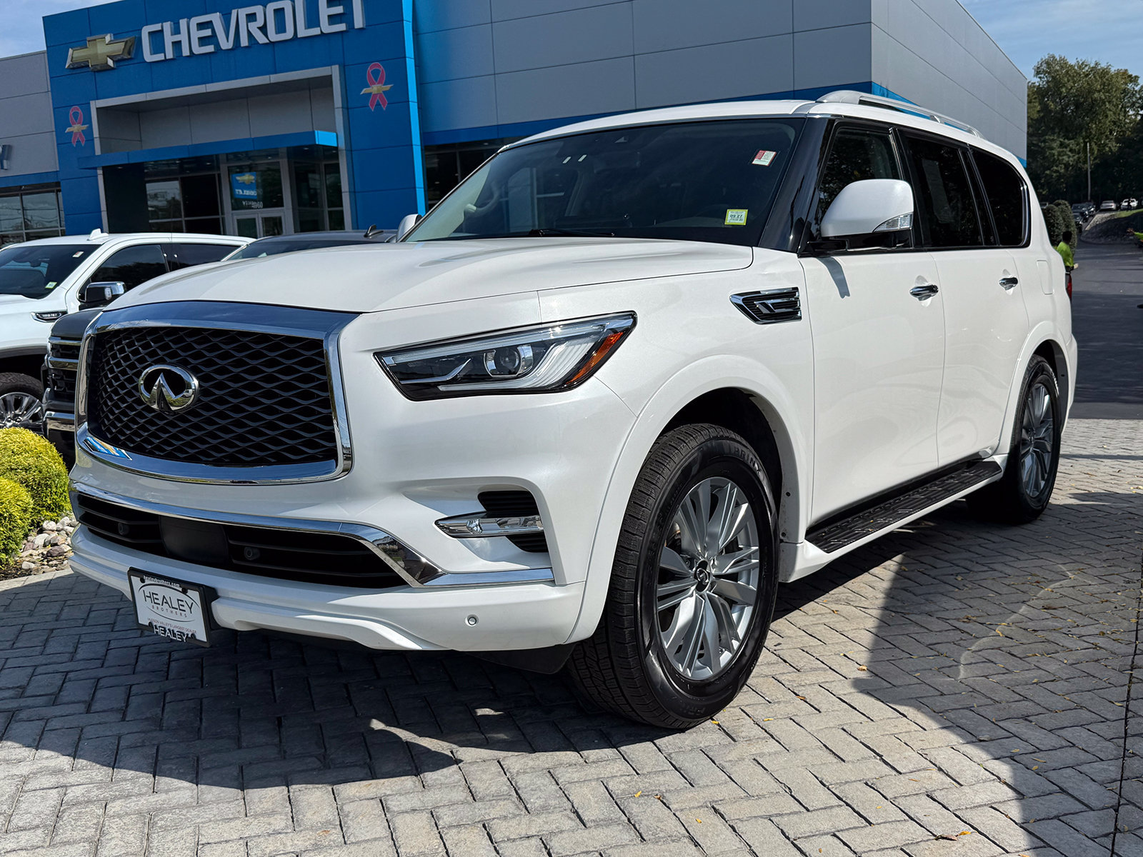 Used 2022 INFINITI QX80 Luxe AWD SUV
