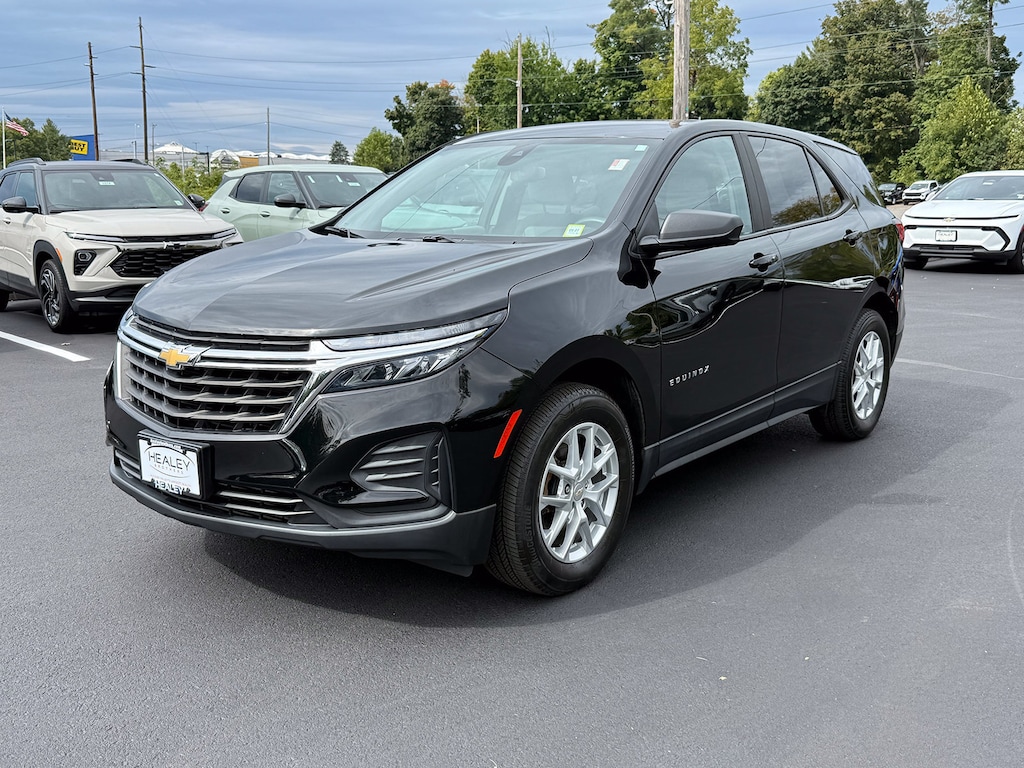 Used 2023 Chevrolet Equinox LS SUV