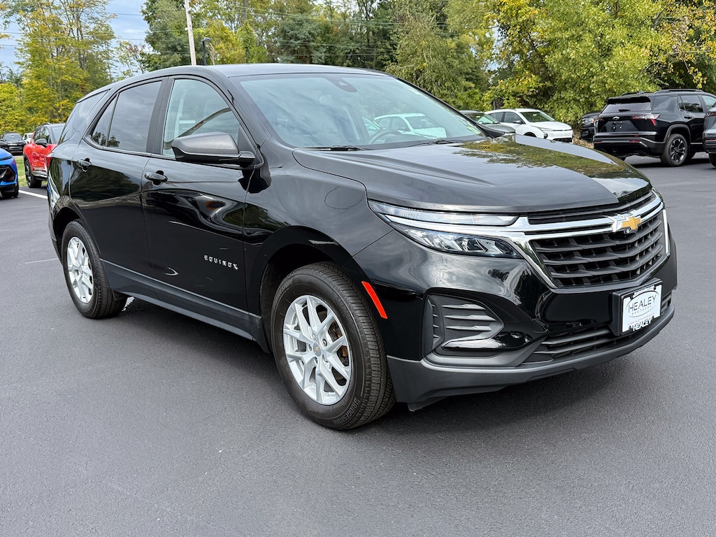 Used 2023 Chevrolet Equinox LS SUV