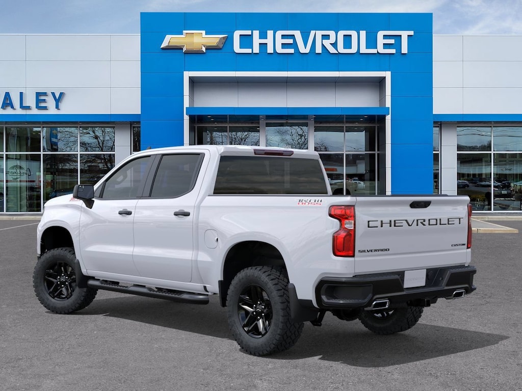 New 2026 Chevrolet Silverado 1500 Custom Trail Boss Truck Crew Cab