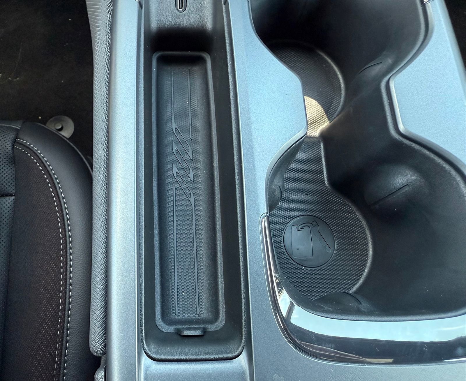 2025 Chevrolet Equinox EV RS - Photo 25