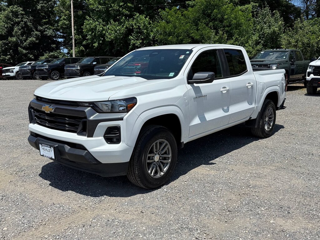 Used 2024 Chevrolet Colorado LT Truck