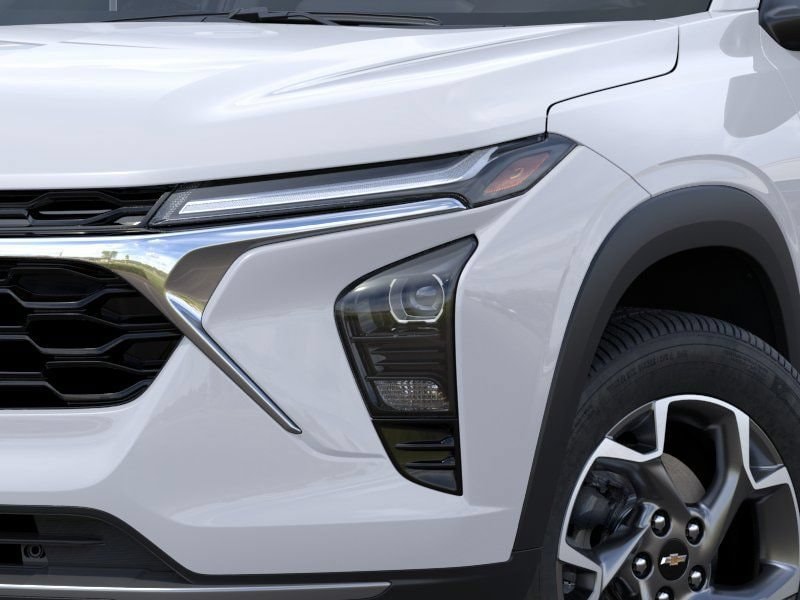 2026 Chevrolet Trax LT - Photo 9