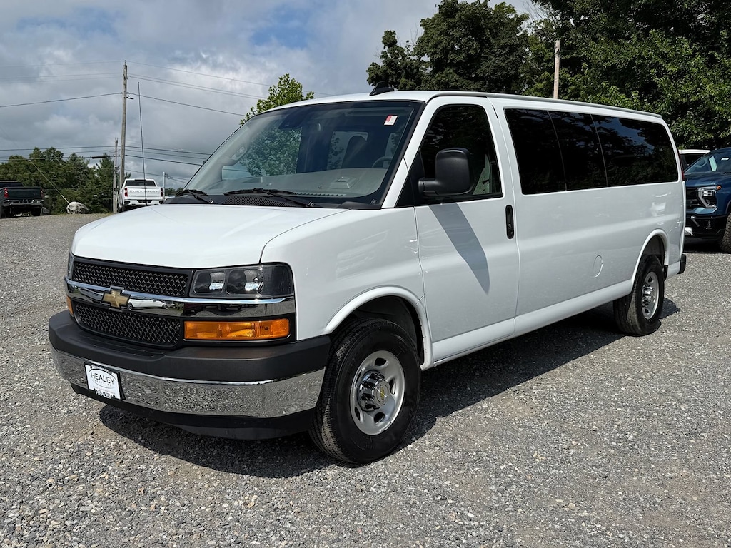 Used 2025 Chevrolet Express Passenger 1LT Van