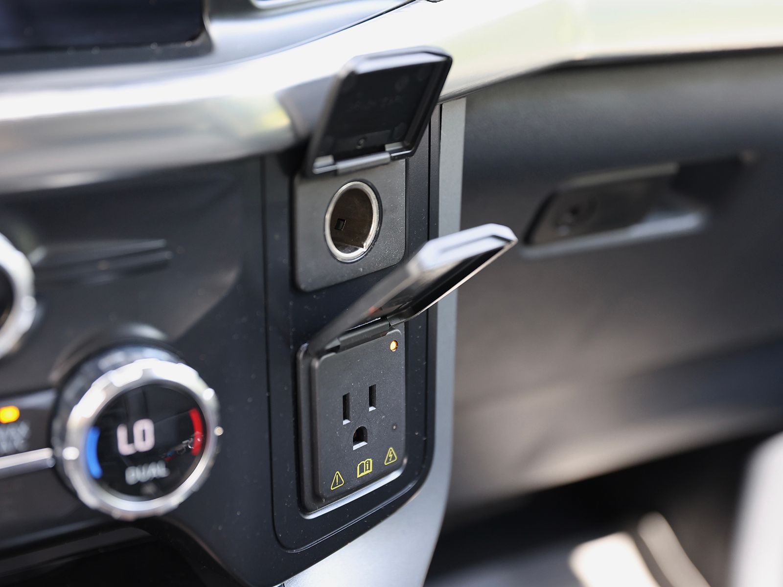 2021 Ford F-150 Lariat - Photo 32