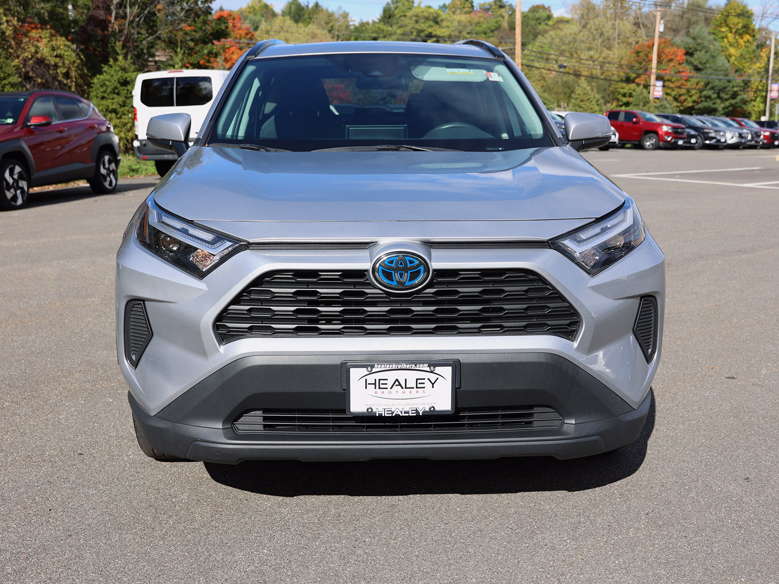 2024 Toyota RAV4 XLE - Photo 2
