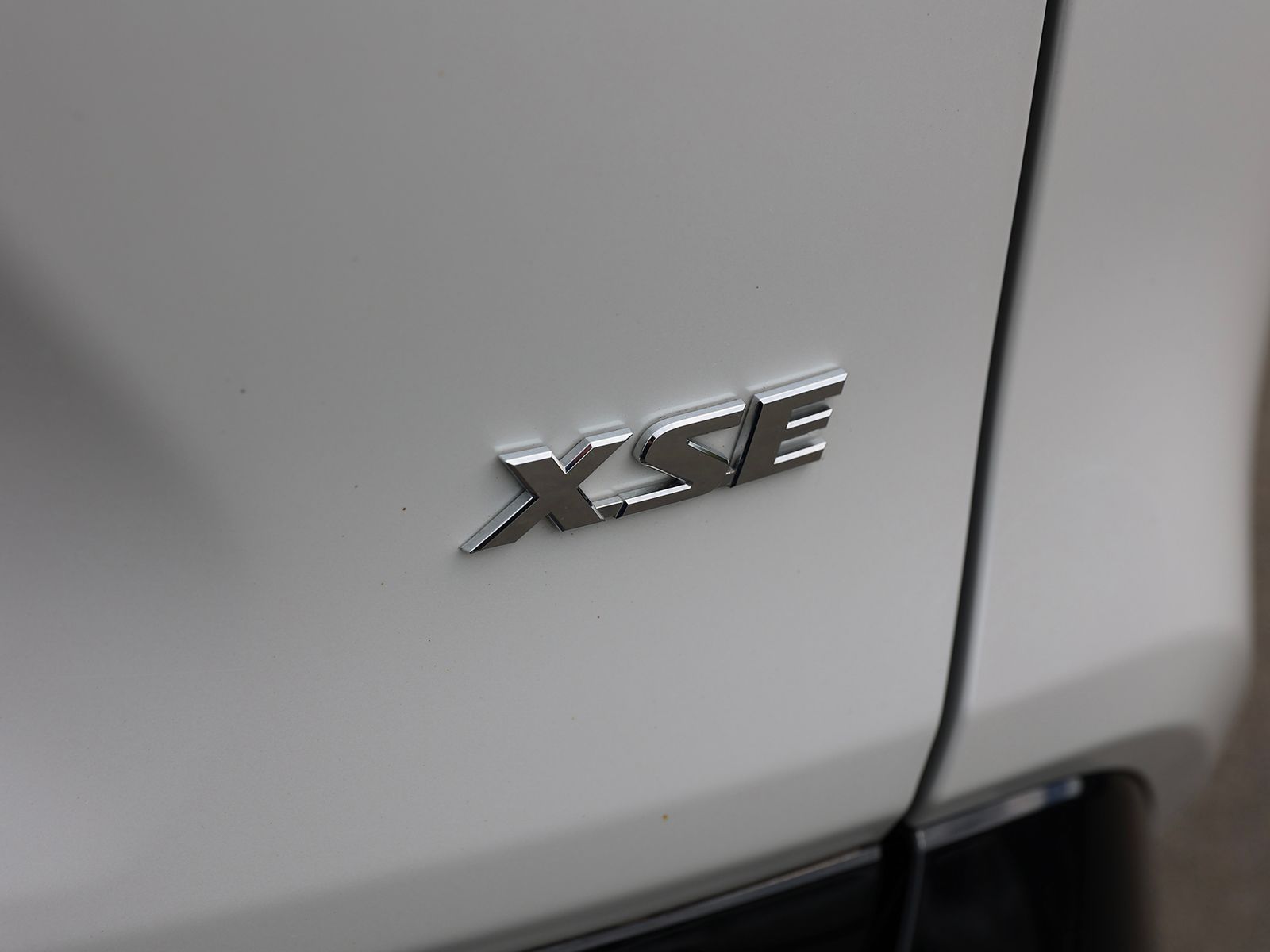 2023 Toyota RAV4 XSE - Photo 12