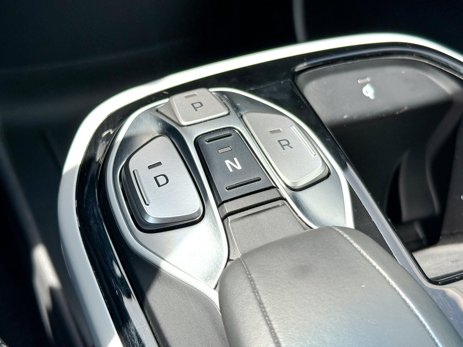 2019 Hyundai Ioniq Limited - Photo 25
