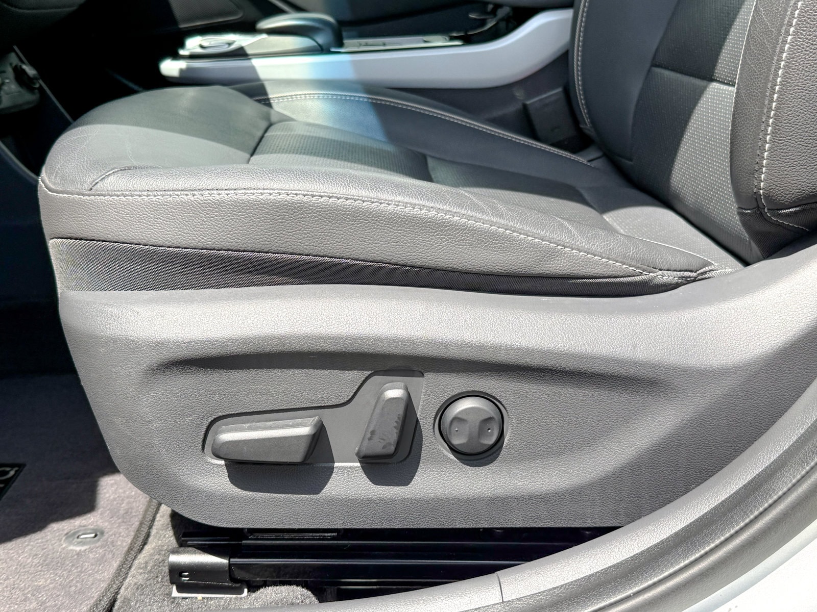 2019 Hyundai Ioniq Limited - Photo 18