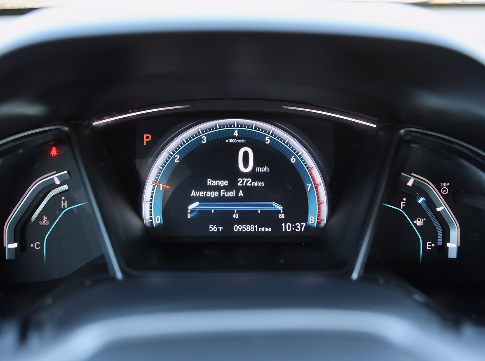 2018 Honda Civic Hatchback EX-L - Photo 34