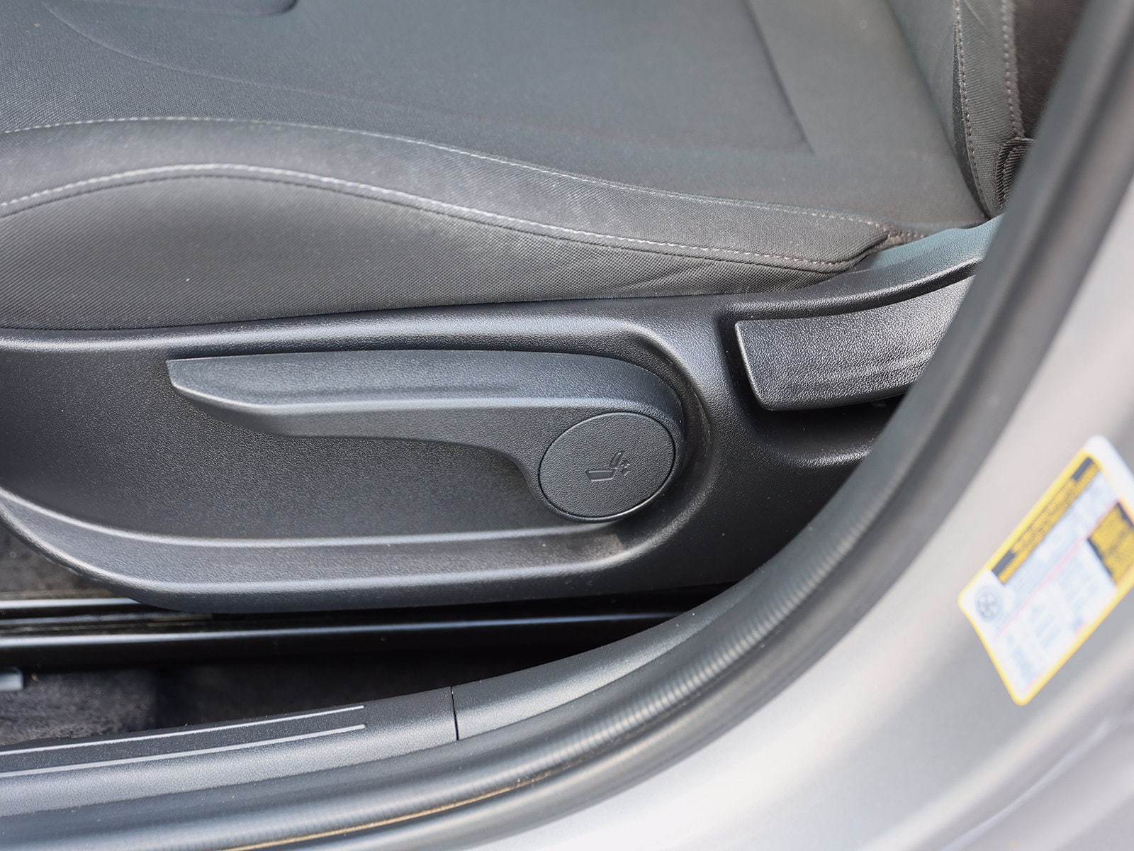 2024 Hyundai Elantra Blue - Photo 15