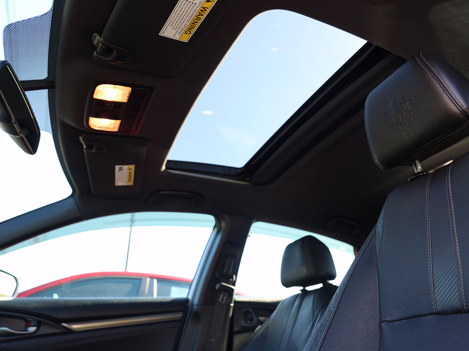 2018 Honda Civic Hatchback EX-L - Photo 18