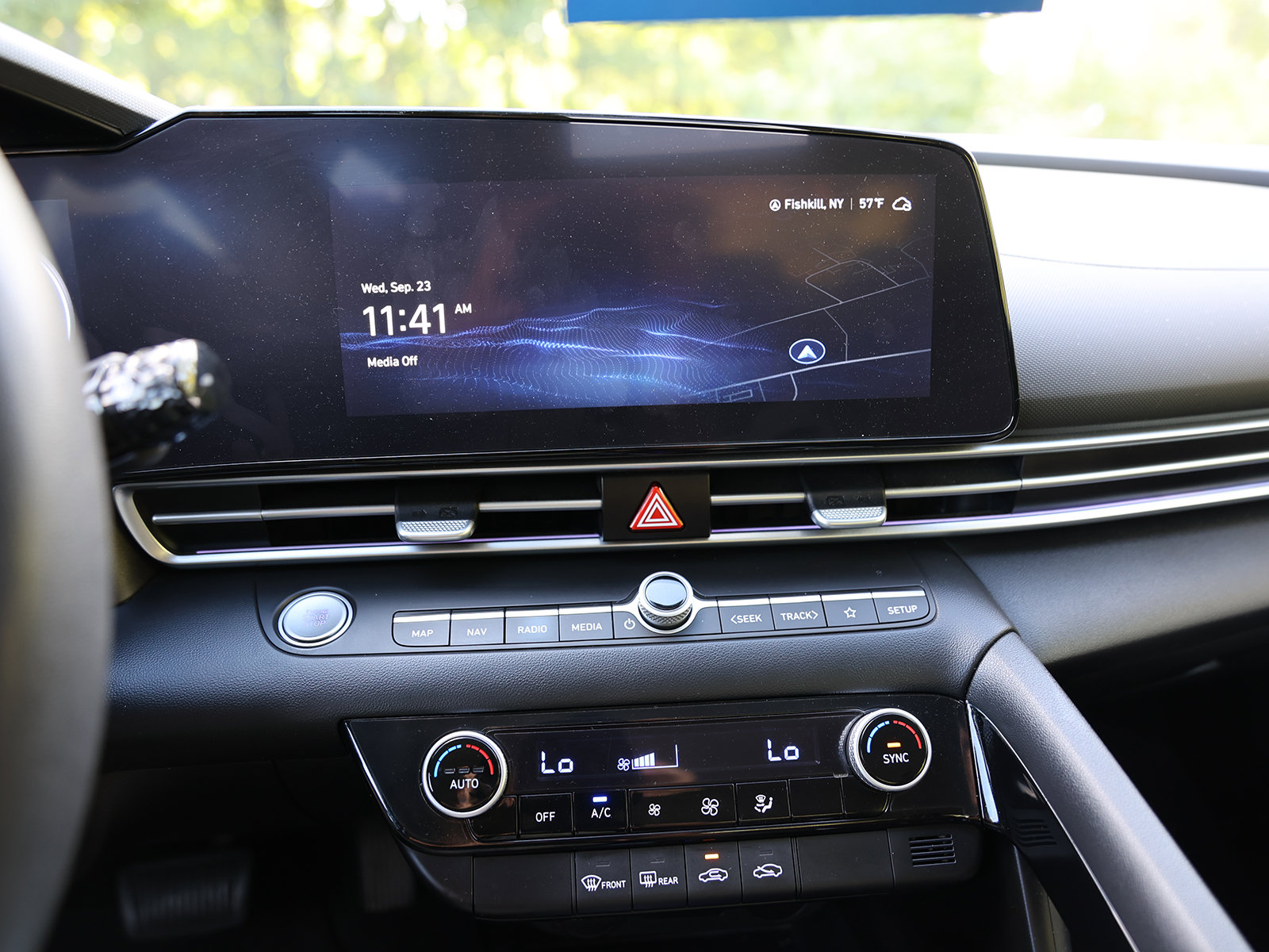 2024 Hyundai Elantra Blue - Photo 20