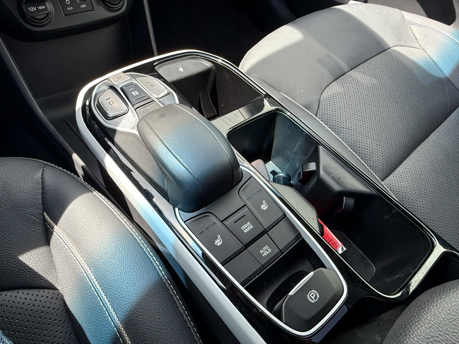 2019 Hyundai Ioniq Limited - Photo 24