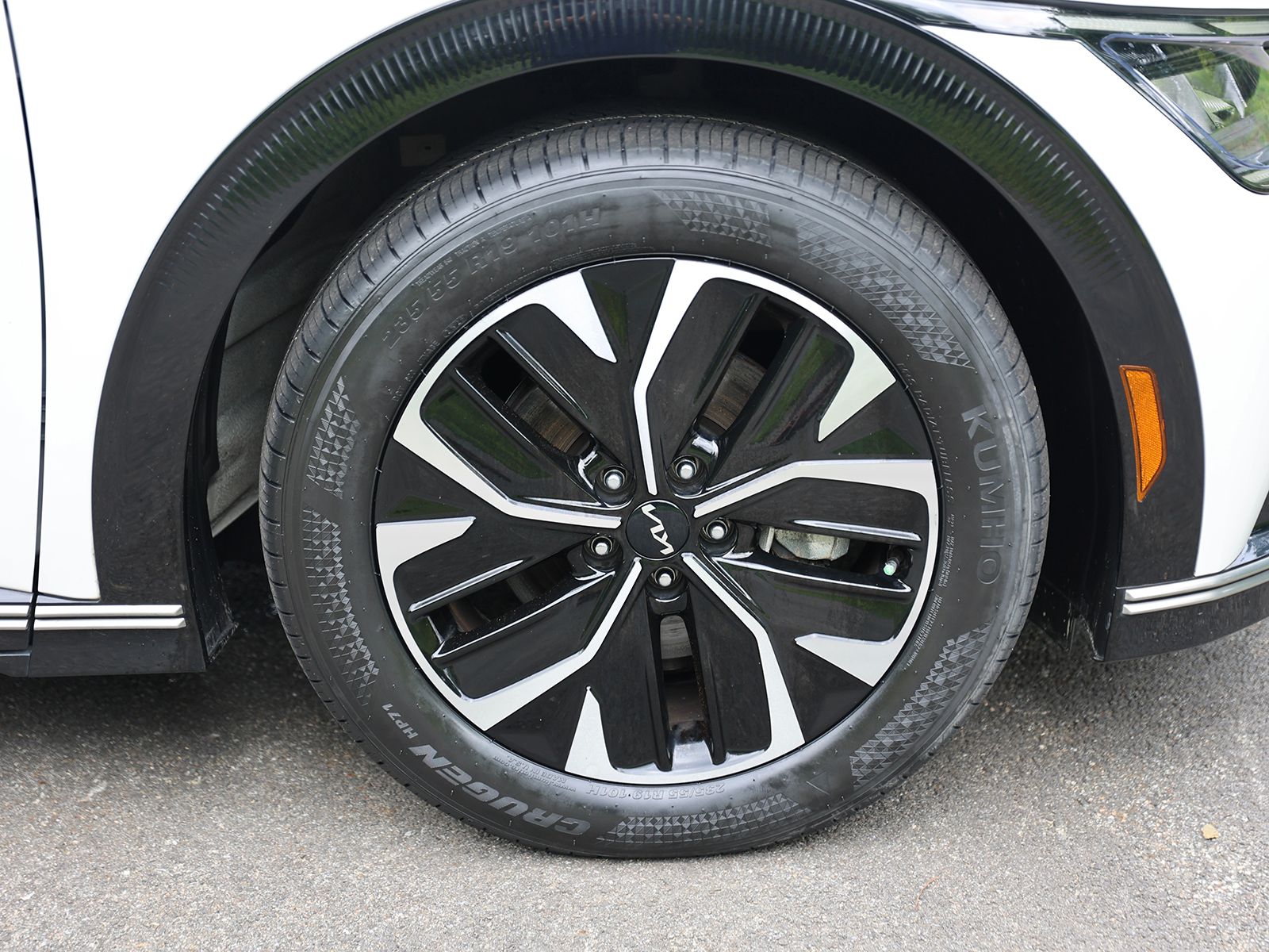 2024 Kia EV6 Wind - Photo 10