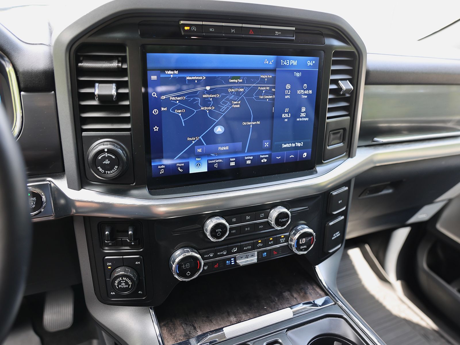2021 Ford F-150 Lariat - Photo 25