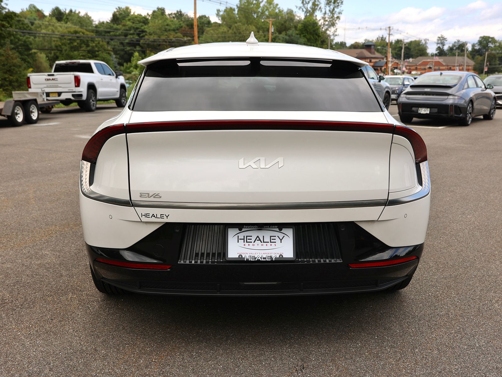 2024 Kia EV6 Wind - Photo 6