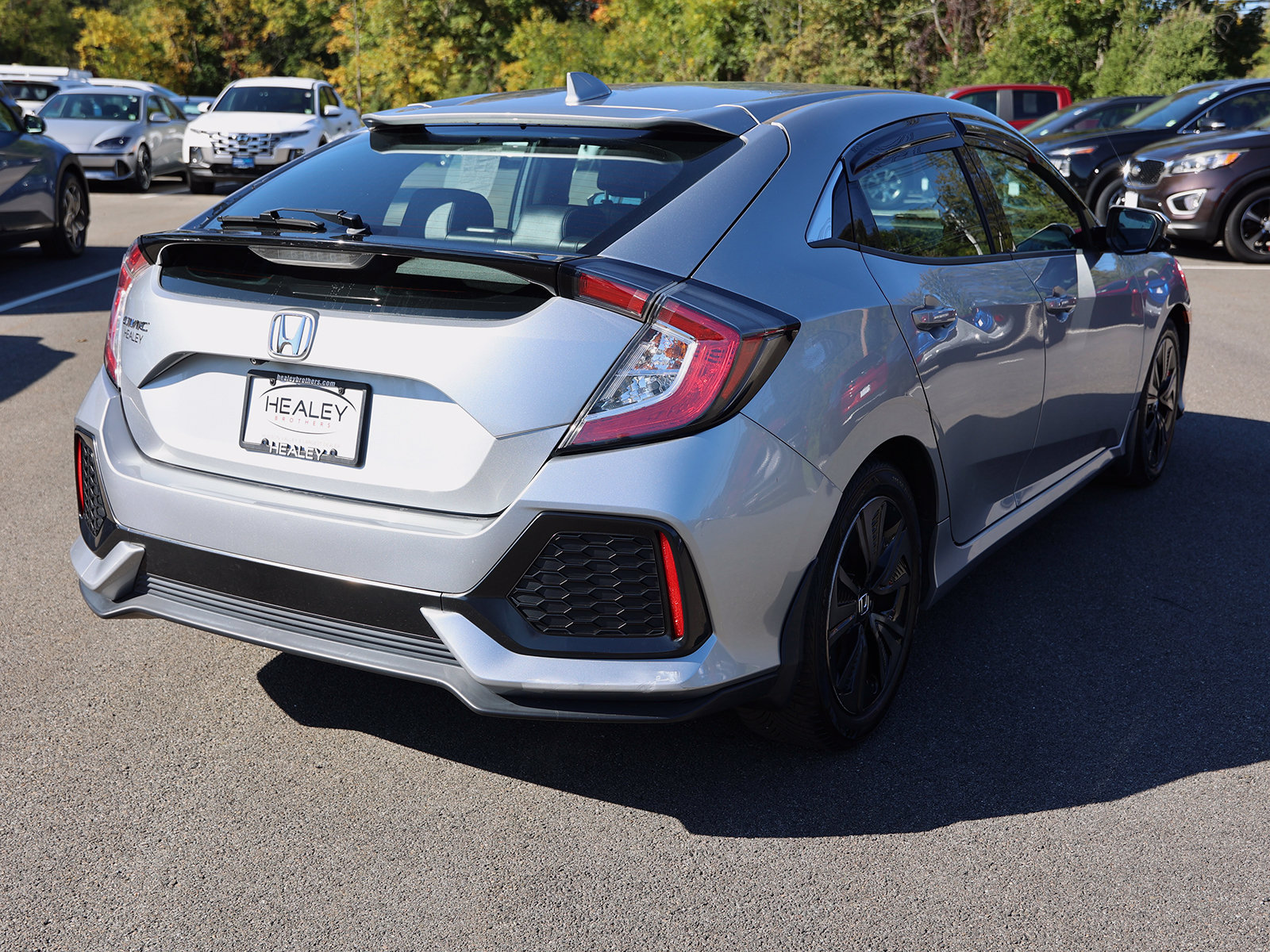 2018 Honda Civic Hatchback EX-L - Photo 7