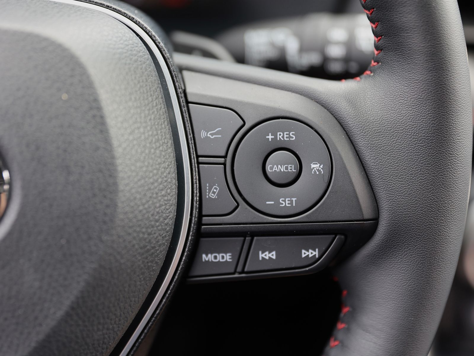 2023 Toyota RAV4 XSE - Photo 42