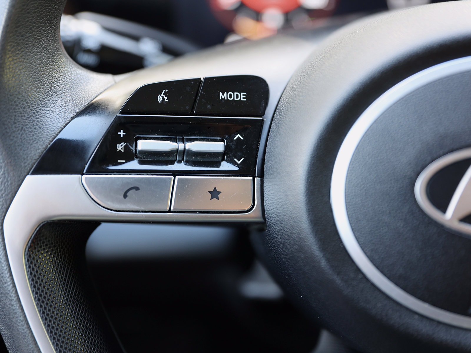 2024 Hyundai Elantra Blue - Photo 35