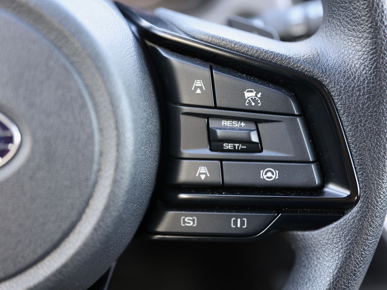 2025 Subaru Crosstrek Premium - Photo 36
