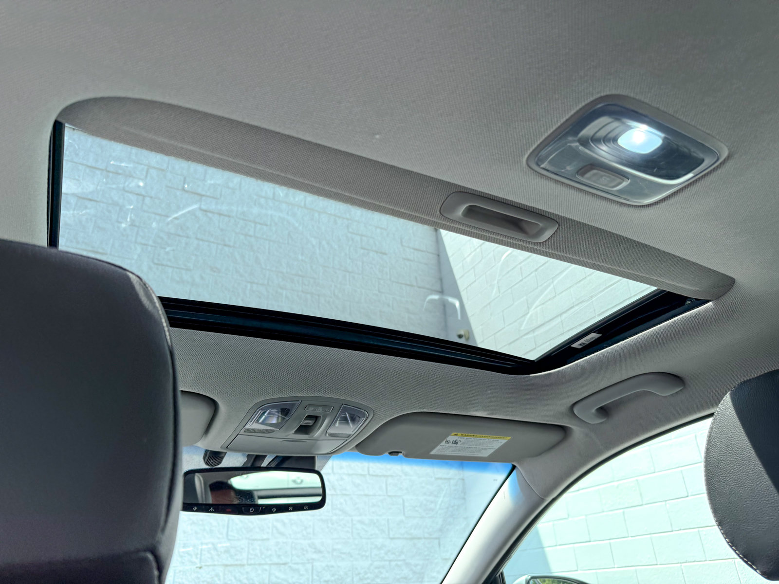 2019 Hyundai Ioniq Limited - Photo 37