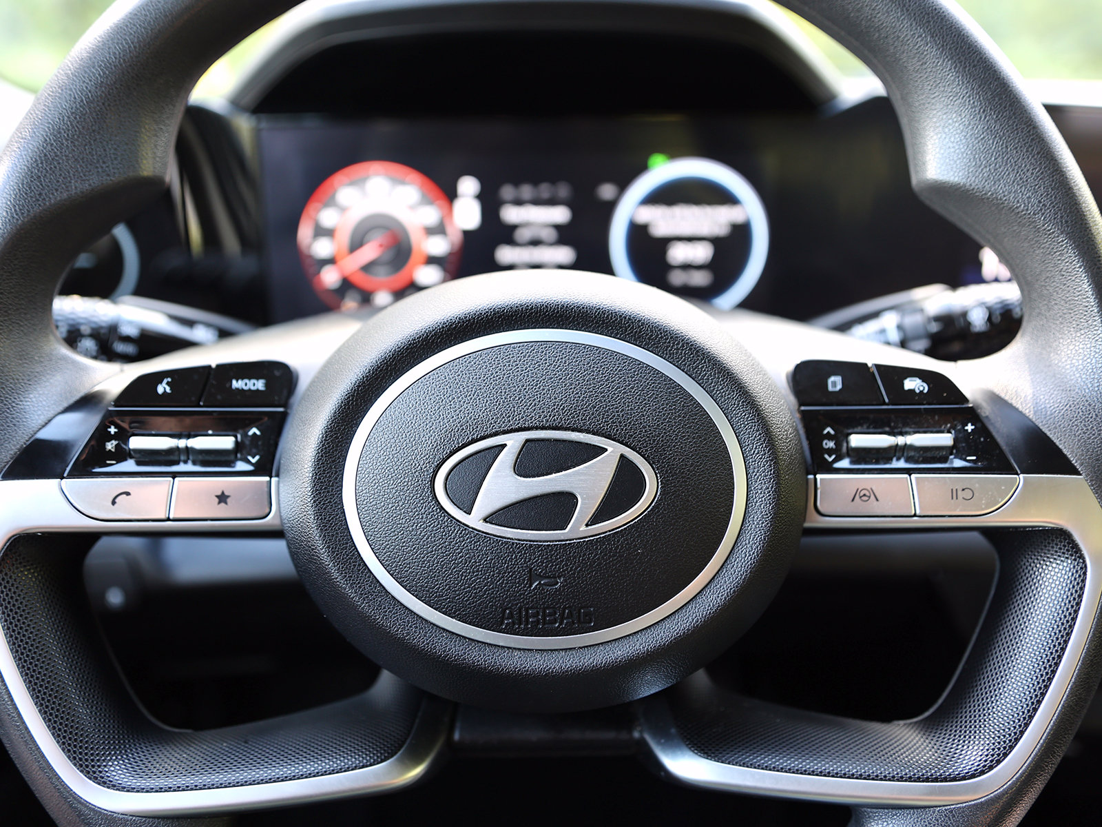 2024 Hyundai Elantra Blue - Photo 34