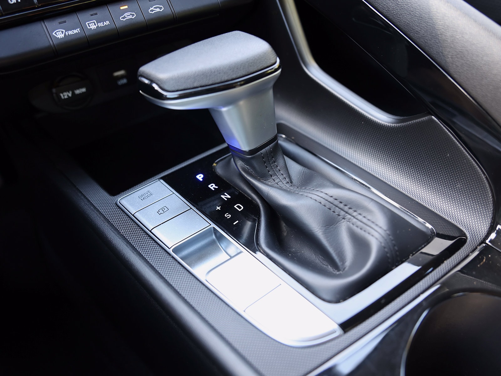 2024 Hyundai Elantra Blue - Photo 28