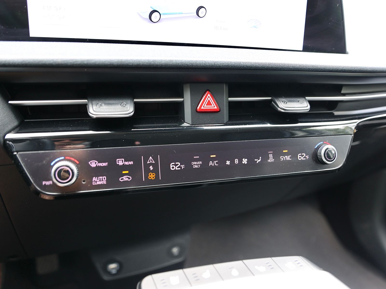 2024 Kia EV6 Wind - Photo 24