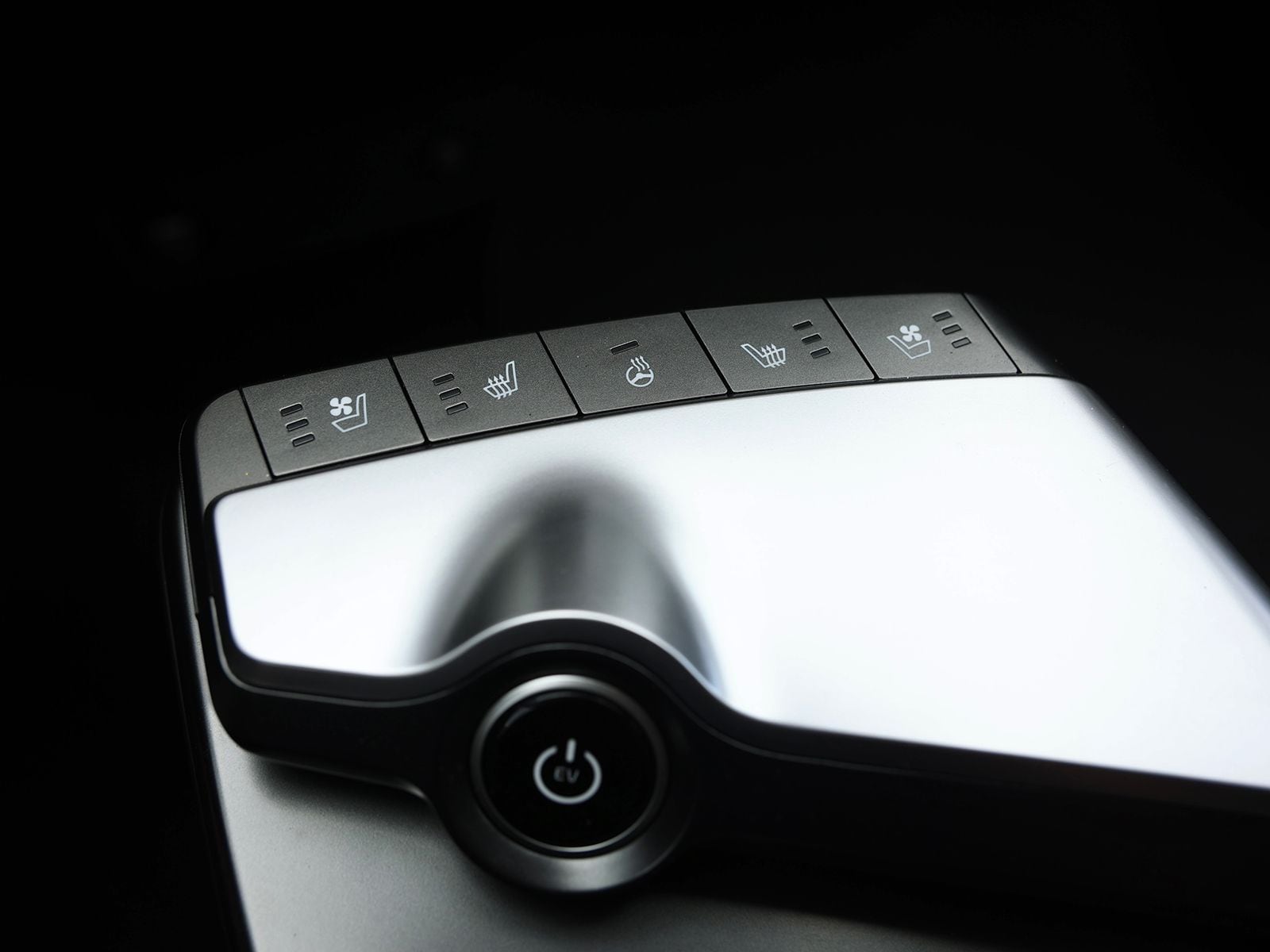 2024 Kia EV6 Wind - Photo 26