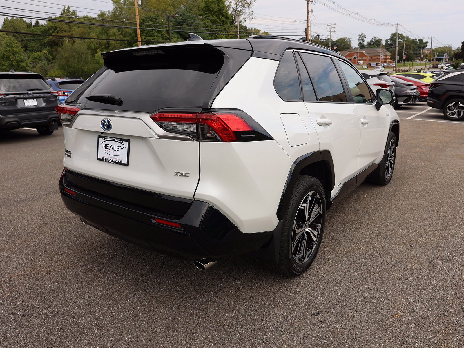 2023 Toyota RAV4 XSE - Photo 7