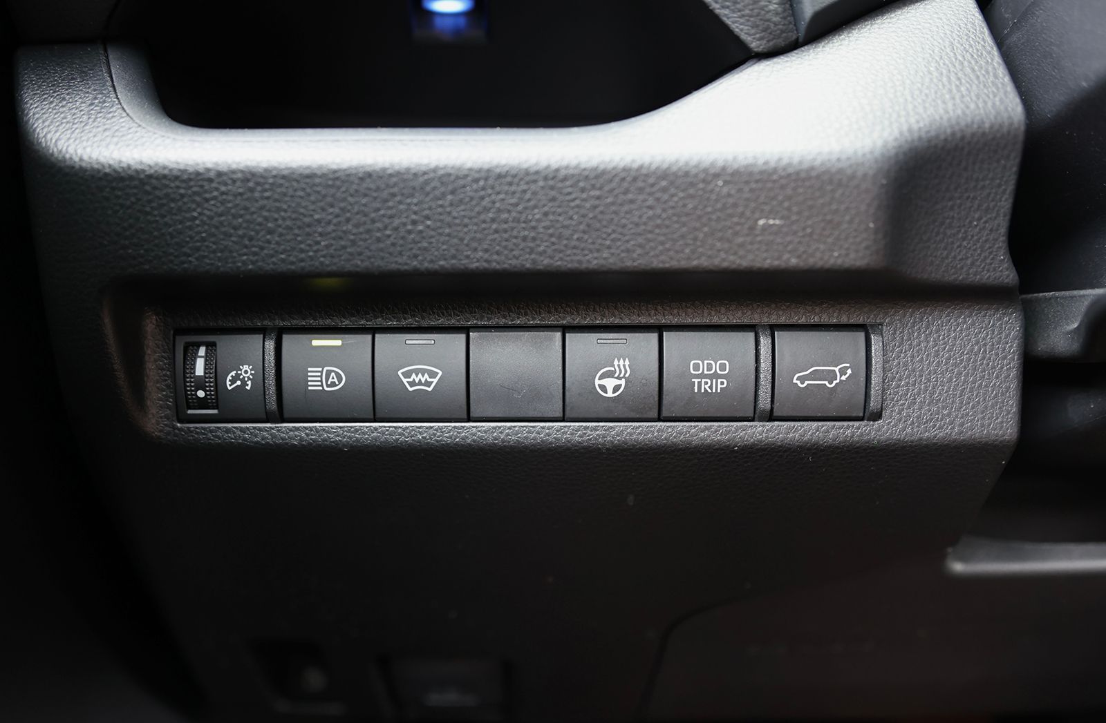 2023 Toyota RAV4 XSE - Photo 38