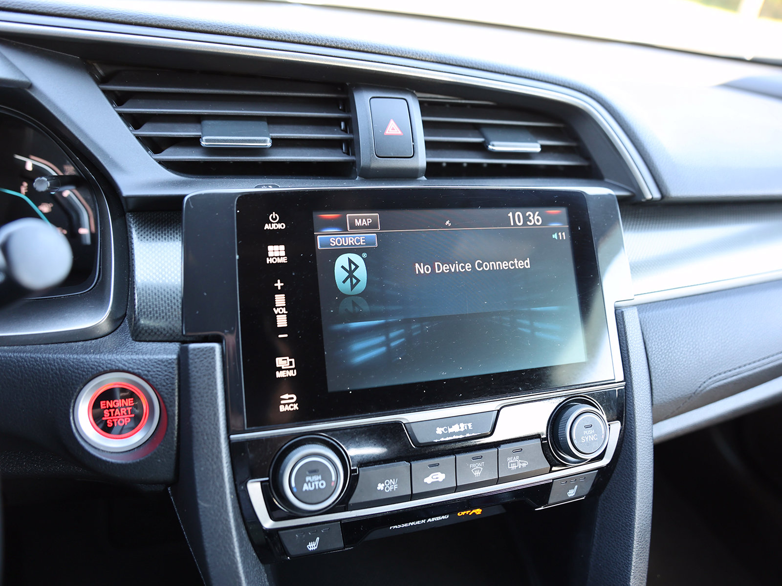 2018 Honda Civic Hatchback EX-L - Photo 19