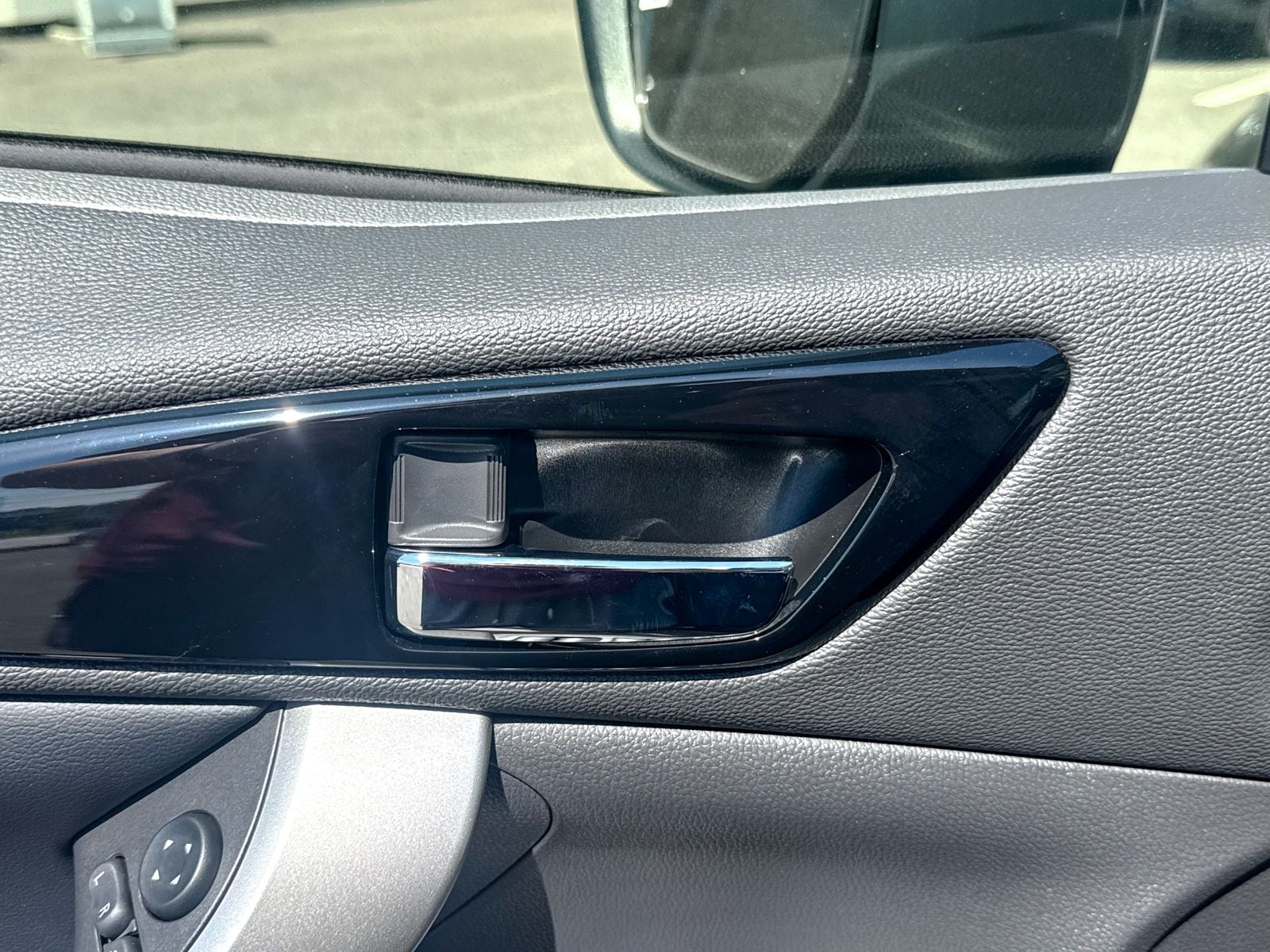 2026 Mitsubishi Eclipse Cross SE - Photo 16