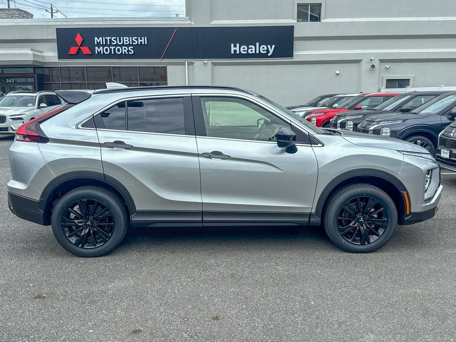2026 Mitsubishi Eclipse Cross Black Edition - Photo 8